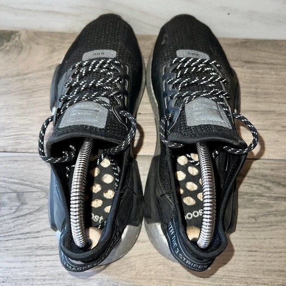 Adidas NMD R1 V2 Shoes in Silver Boost Metallic - Picture 7 of 8